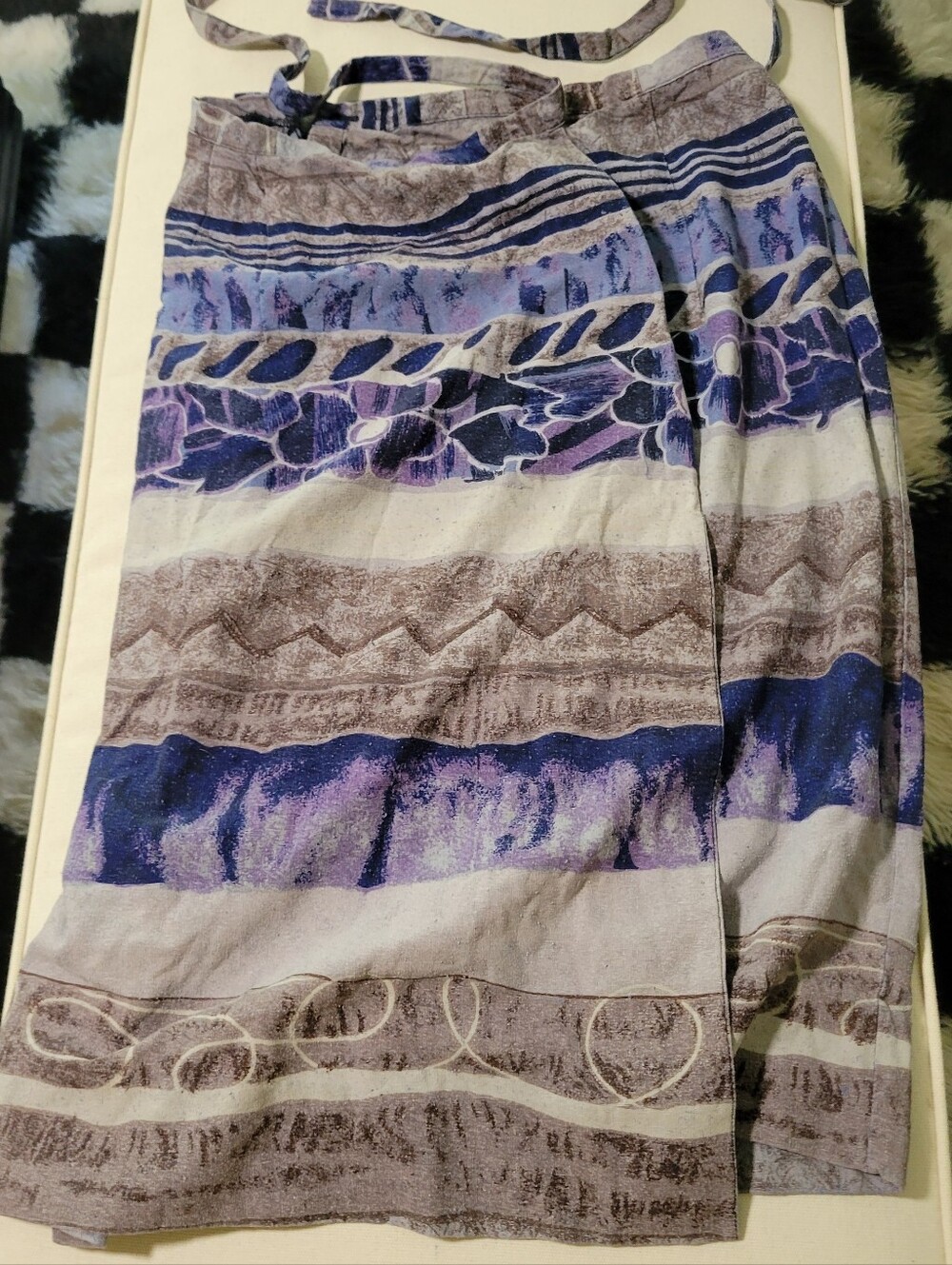 Brooks Fashions - Vintage 100% Silk Women’s Patterned Purple and Gray Wrap Skirt